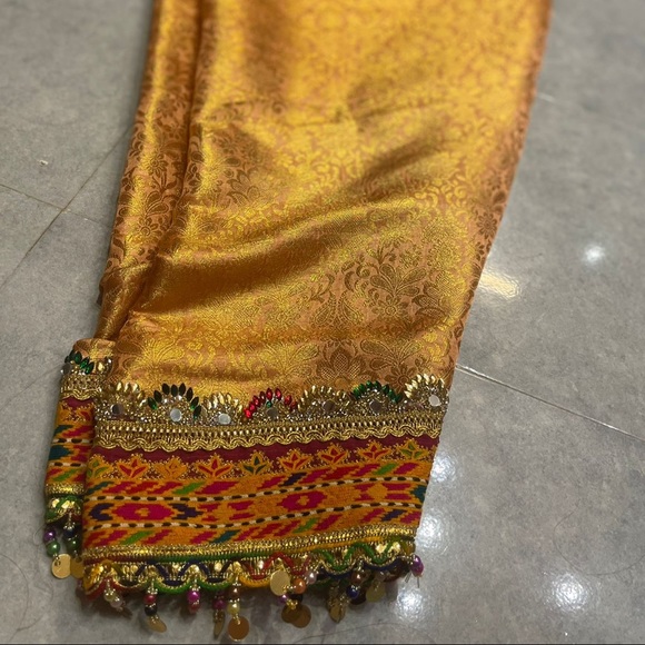 Beautifully Handmade pashtoon dress! - Picture 2 of 4